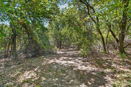130 R And R Dr, Springtown, TX, 76082-4501 | Card Image