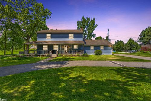 4216 Lahring Road, Fenton Charter Township, MI, 48451 | Card Image