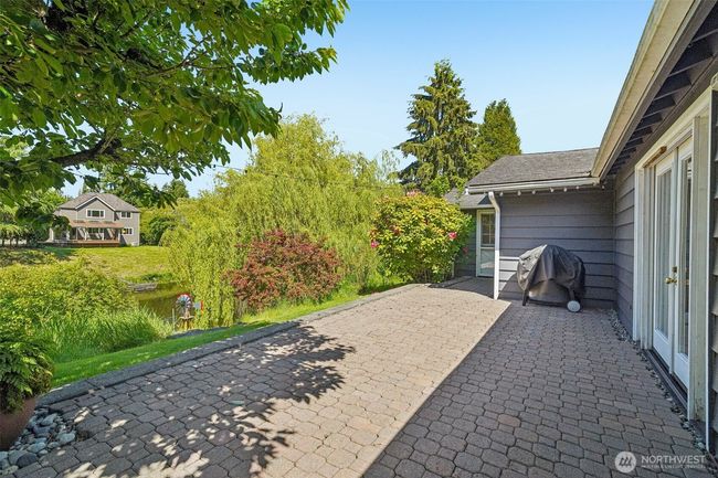 11112 E Riverside Dr, House other with 3 bedrooms, 3 bathrooms and 2 parking in Bothell WA | Image 26