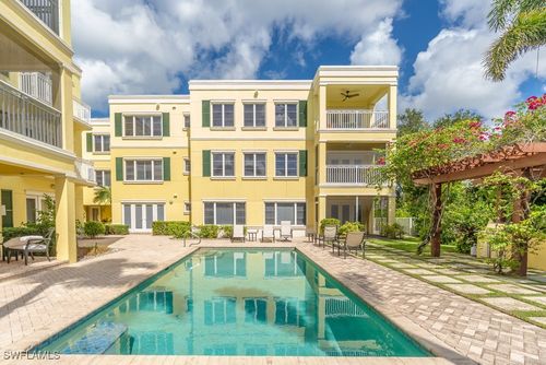 3-300 3rd Ave S, Naples, FL, 34102-6311 | Card Image