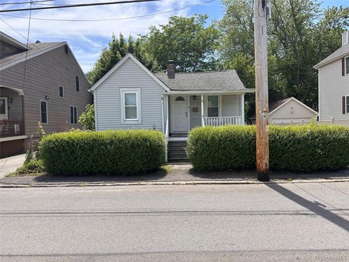 84 Wilkes St, Beacon, NY, 12508-2010 | Card Image