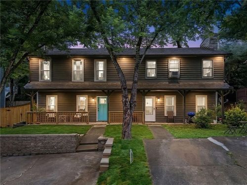 4517 Coopers Creek Cir Se, Smyrna, GA, 30082-4811 | Card Image
