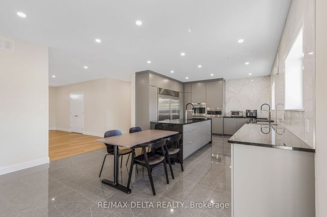 2030 Labonte St, House other with 3 bedrooms, 3 bathrooms and 15 parking in Clarence Creek ON | Image 10