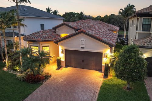 9577 Eden Roc Ct, Delray Beach, FL, 33446-3605 | Card Image