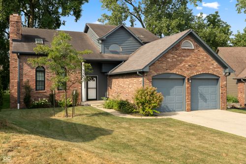 3167 Buckmoor Ct, Greenwood, IN, 46143-9207 | Card Image