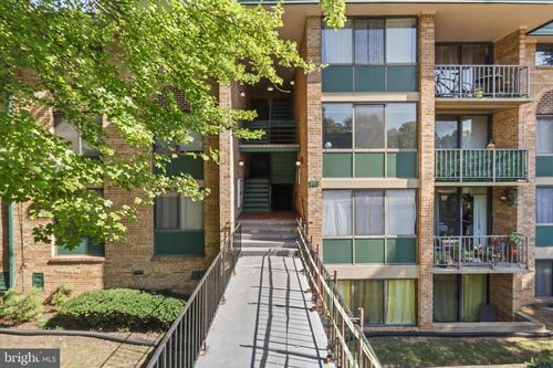 apt-t2-501 N Armistead St, ALEXANDRIA, VA, 22312-2800 | Card Image