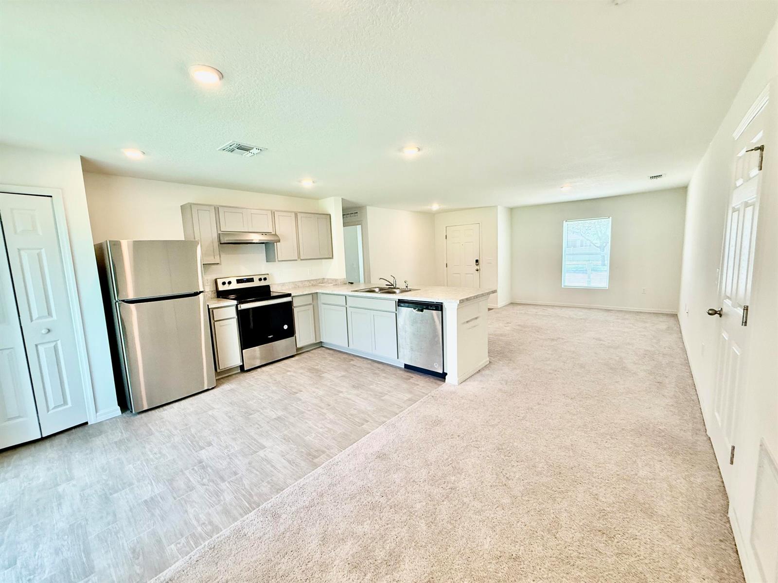 Residential Lease in Port St. Lucie 3