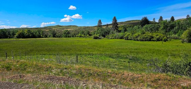 2168 Middle Fork Rd, Home with 2 bedrooms, 1 bathrooms and null parking in Council ID | Image 8