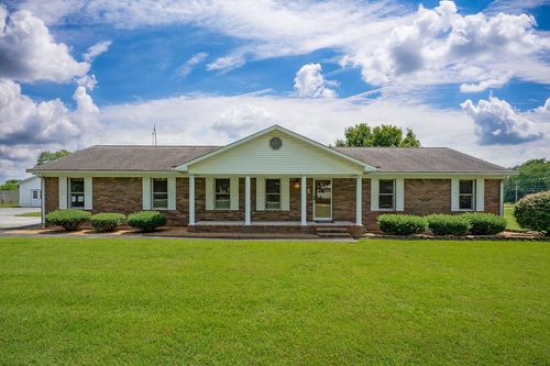 945 Quinland Lake Rd, Cookeville, TN, 38506-7175 | Card Image