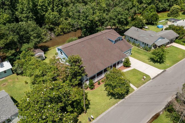 639 W Shore Dr, House other with 5 bedrooms, 4 bathrooms and 2 parking in Swansboro NC | Image 58