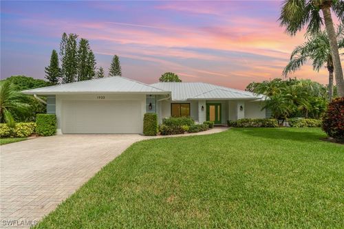 1933 Countess Ct, NAPLES, FL, 34110-1005 | Card Image