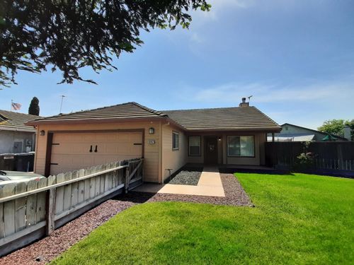 1047 Alexander Ct, Turlock, CA, 95380-7341 | Card Image