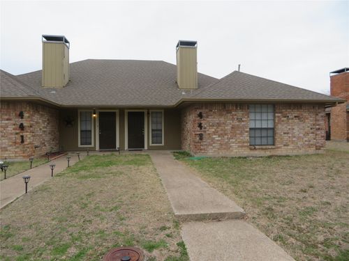 443 Warbler Dr, DeSoto, TX, 75115-7130 | Card Image