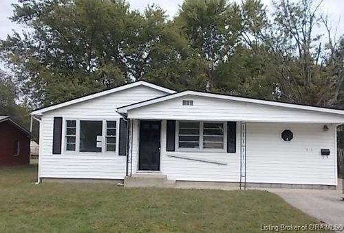 914 W Owen St, Scottsburg, IN, 47170-1355 | Card Image