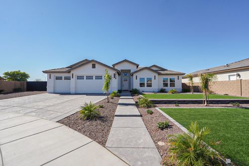 3938 S Dana Dr, Yuma, AZ, 85365-6217 | Card Image