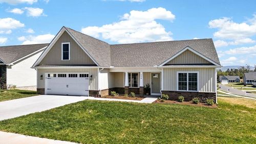 208 Lindburgh Dr, WAYNESBORO, VA, 22980 | Card Image