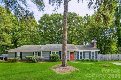 6000 Gate Post Rd, Charlotte, NC, 28211-4620 | Card Image