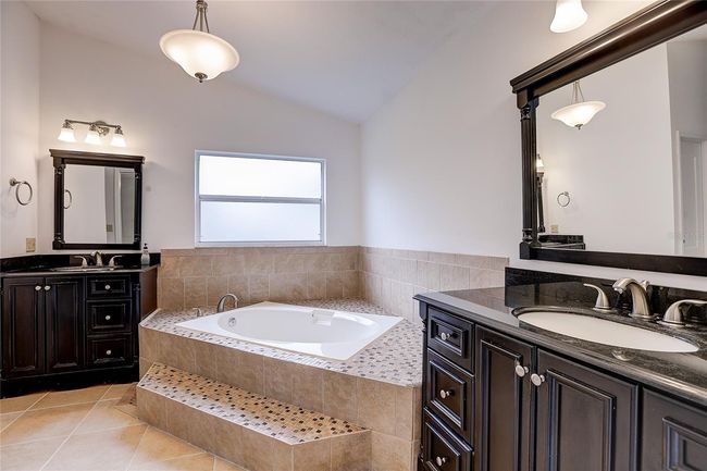 26733 Green Willow Run, House other with 3 bedrooms, 2 bathrooms and null parking in ZEPHYRHILLS FL | Image 40