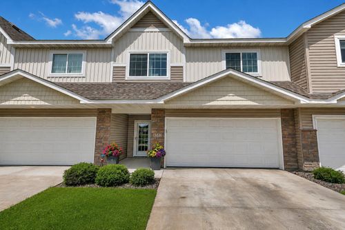 8587 Gateway Cir, Monticello, MN, 55362-4623 | Card Image