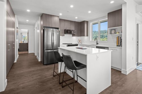 444-920 Reunion Ave, Victoria, BC, V9B0W8 | Card Image