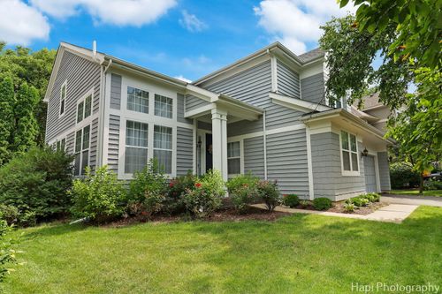 2260 Congressional Ln, Riverwoods, IL, 60015-3803 | Card Image
