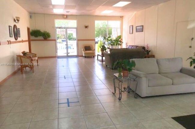APT-9-1B - 4334 9 Th Ave, Condo with 1 bedrooms, 2 bathrooms and null parking in Deerfield Beach FL | Image 24