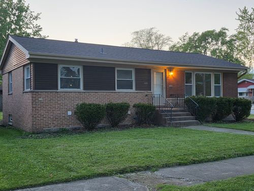 400 Coolidge St S, Chicago Heights, IL, 60411-1820 | Card Image