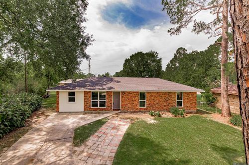 6208 Clermont St, Baker, LA, 70714-4320 | Card Image