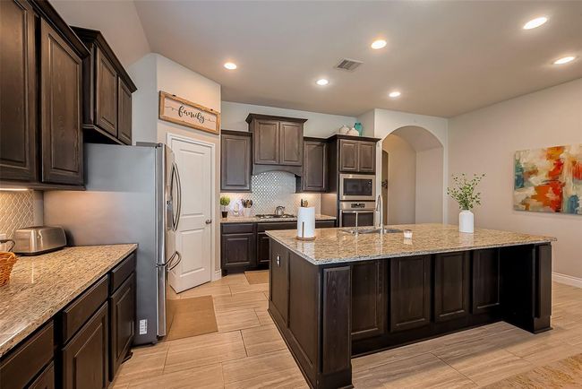 20010 Silver Mesia Cir, House other with 4 bedrooms, 3 bathrooms and 2 parking in Cypress TX | Image 18
