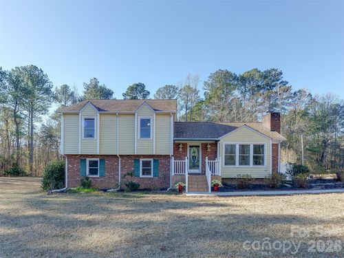 3021 University Dr, Lancaster, SC, 29720-9482 | Card Image