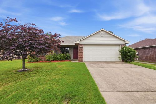 255 Grand Fls, Conway, AR, 72032-8927 | Card Image