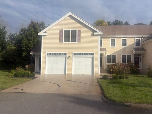 39-902 Main St, Hanson, MA, 02341-1973 | Card Image