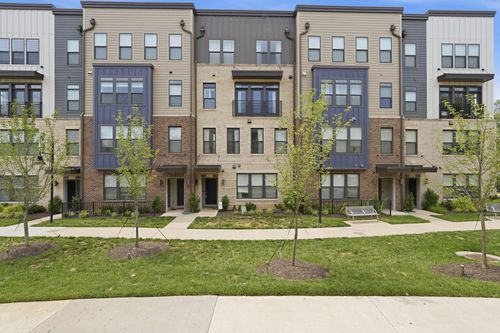 1702 Bandit Loop, RESTON, VA, 20190-4881 | Card Image