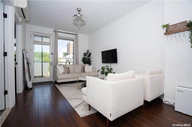 APT-3B - 7819 Bay Pkwy, Condo with 1 bedrooms, 1 bathrooms and null parking in Brooklyn NY | Image 5