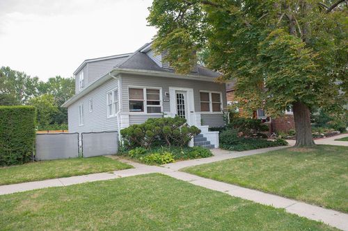 2619 5th St, Wyandotte, MI, 48192-5802 | Card Image