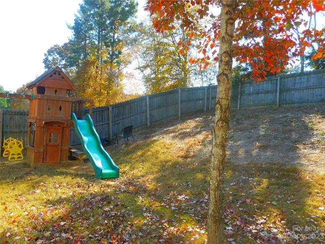 1296 Century Dr, House other with 3 bedrooms, 3 bathrooms and null parking in Clover SC | Image 19