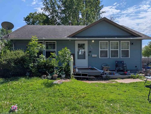 908 11th Street, Sheldon, IA, 51201 | Card Image