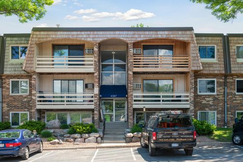 202-4387 Wilshire Blvd, Mound, MN, 55364-1900 | Card Image