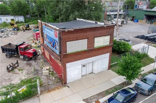 1433 Niagara St, Buffalo, NY, 14213-1301 | Card Image