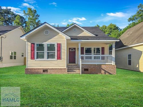 2003 Tuskegee St, Savannah, GA, 31405-3768 | Card Image