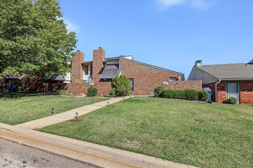 4717 Nw 72nd St, Oklahoma City, OK, 73132-5302 | Card Image