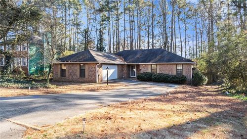 5975 Great Oaks Dr, Lithonia, GA, 30058-7927 | Card Image