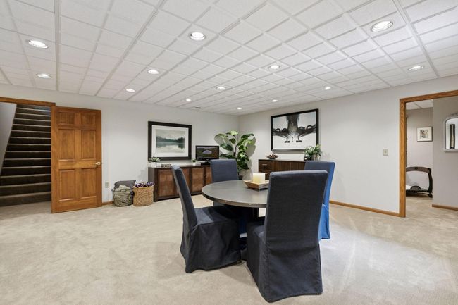 1405 W Farm Rd, House other with 5 bedrooms, 5 bathrooms and null parking in Chaska MN | Image 67