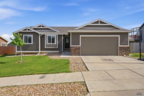3211 Homestead St, Rapid City, SD, 57703-4052 | Card Image