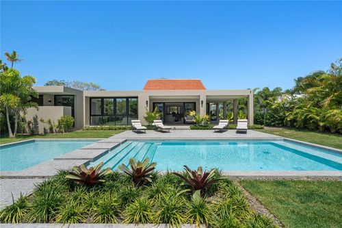 111 Dorado Bch E, Dorado, PR, 00646-2092 | Card Image