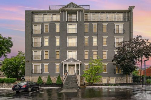 964 Auburnview Dr, Cincinnati, OH, 45206-3023 | Card Image