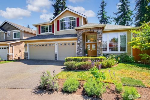 4 148th Pl Sw, Lynnwood, WA, 98087-2167 | Card Image