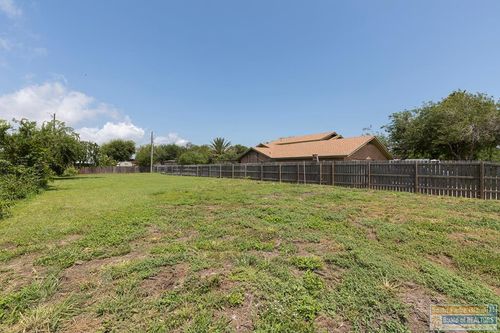 8-207 Mesquite Dr, Laguna Vista, TX, 78578-2708 | Card Image