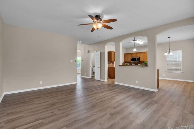 109 Lieck Cv, House other with 5 bedrooms, 4 bathrooms and null parking in Cibolo TX | Image 9