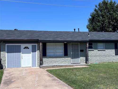 421 W Grubb Dr, Mesquite, TX, 75149-3430 | Card Image